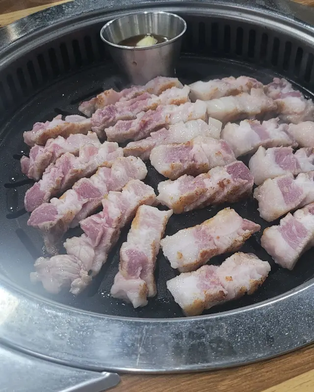 가지런히 놓여진 삼겹살