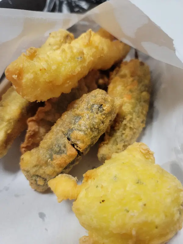 바삭한 모듬 튀김