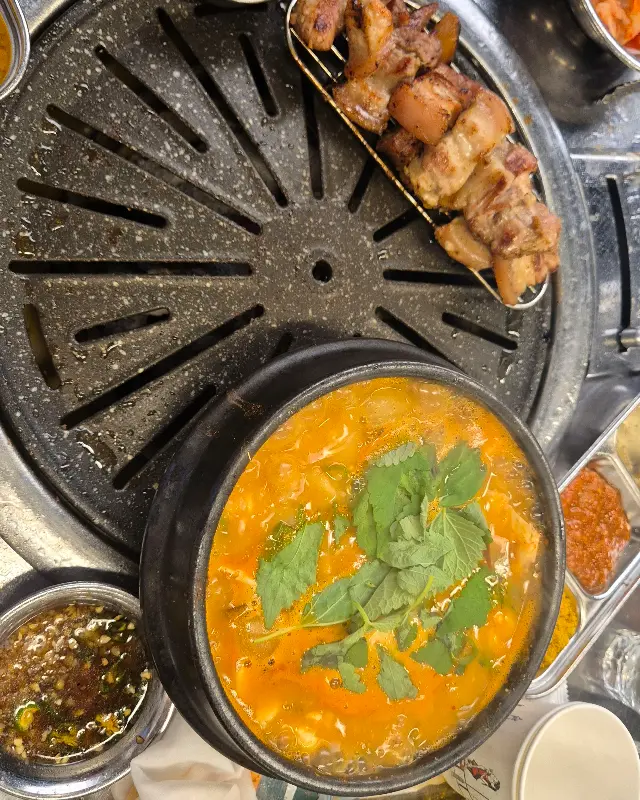 명성고깃집 된장찌개