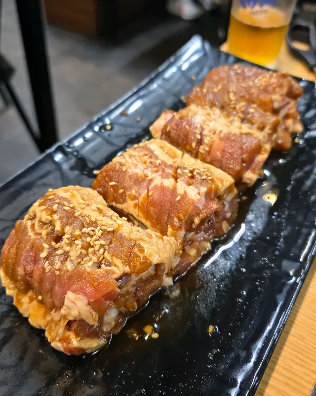 맛있게 구워진 돼지갈비