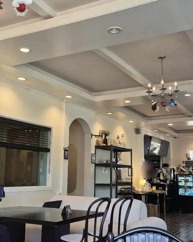 카페 내부 모습