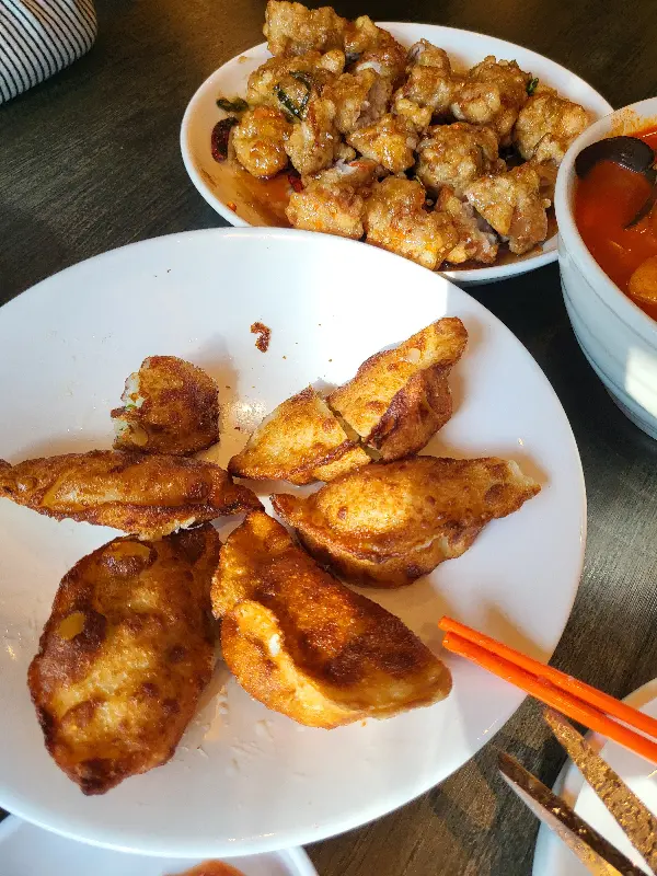 야끼만두 & 깐풍기