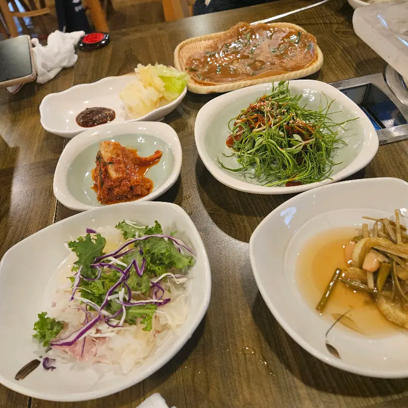 다채로운 밑반찬