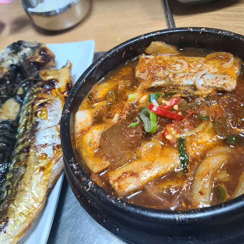 갈치조림과 고등어구이