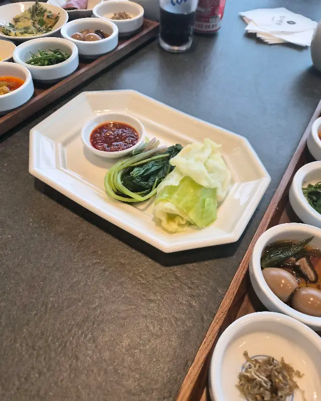 클라우드미포 한우반상 곁들임 메뉴