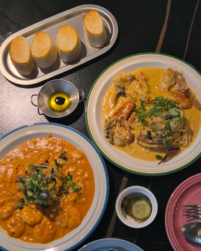 다채로운 메뉴 구성