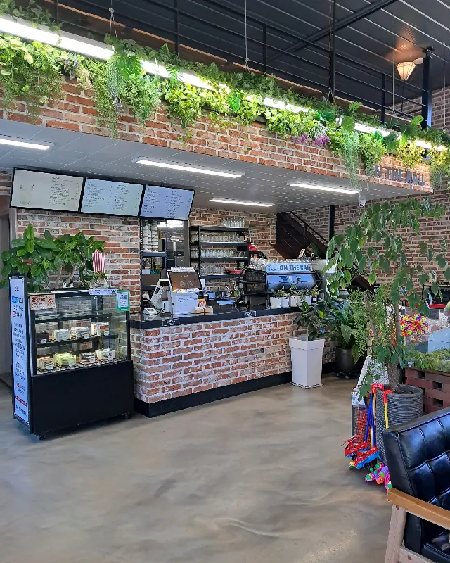 온더레일 내부 인테리어