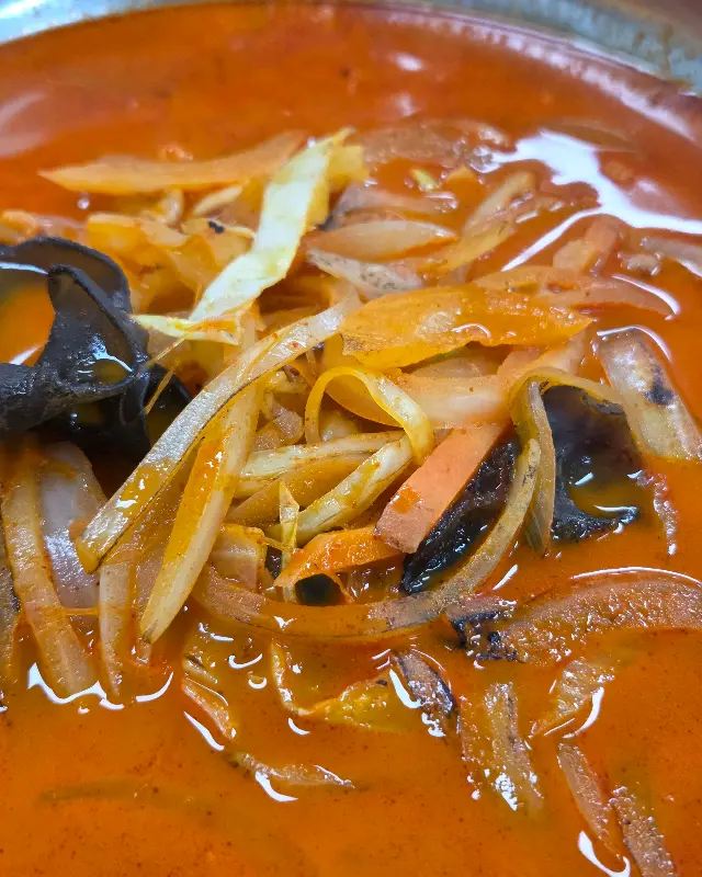 진하고 얼큰한 짬뽕 국물