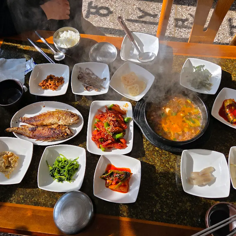 해인가든정식 한 상 차림