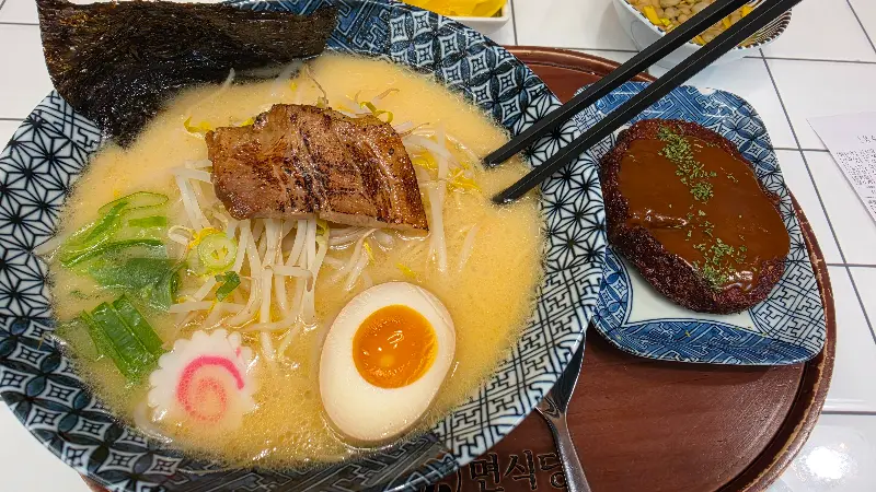 면식당 돈코츠 라멘