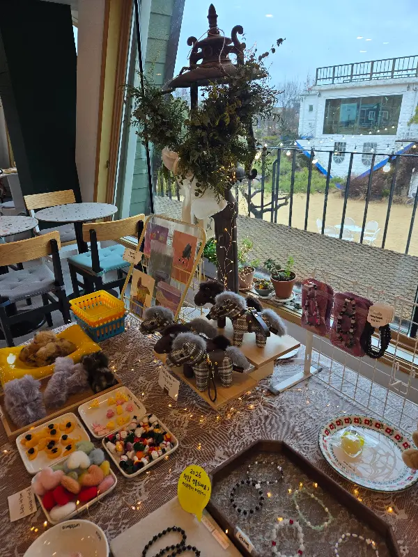 아매네에서 판매하는 소품들