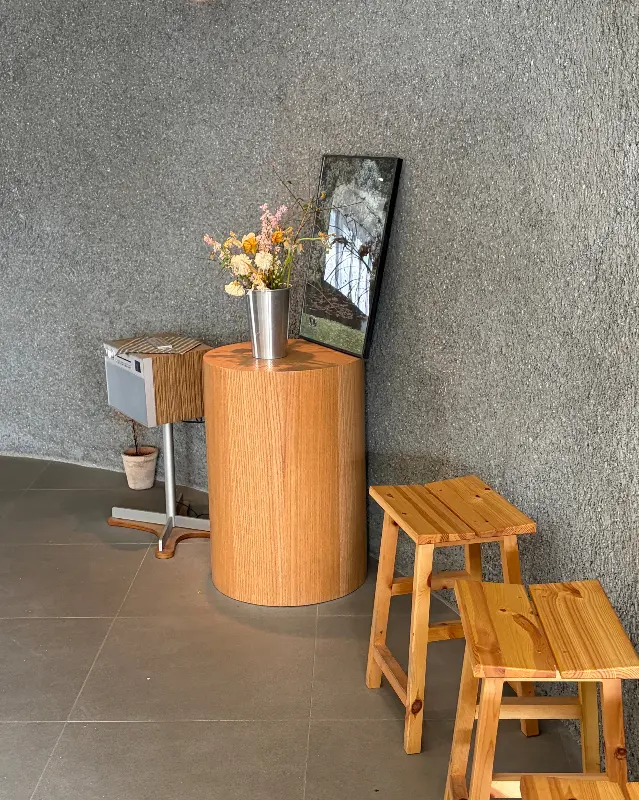 카페 내부 인테리어