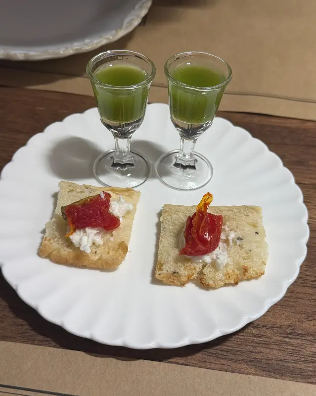 웰컴 드링크와 빵, 또 먹고 싶다...