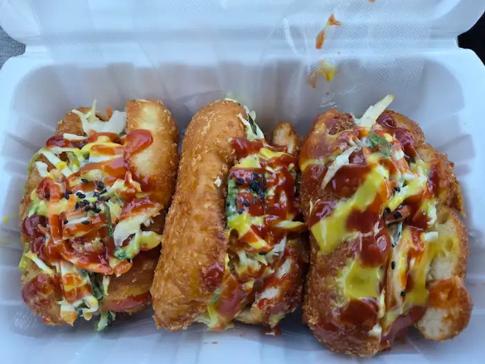 사라다빵 3개