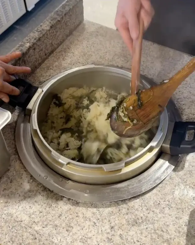 곤드레밥 퍼포먼스