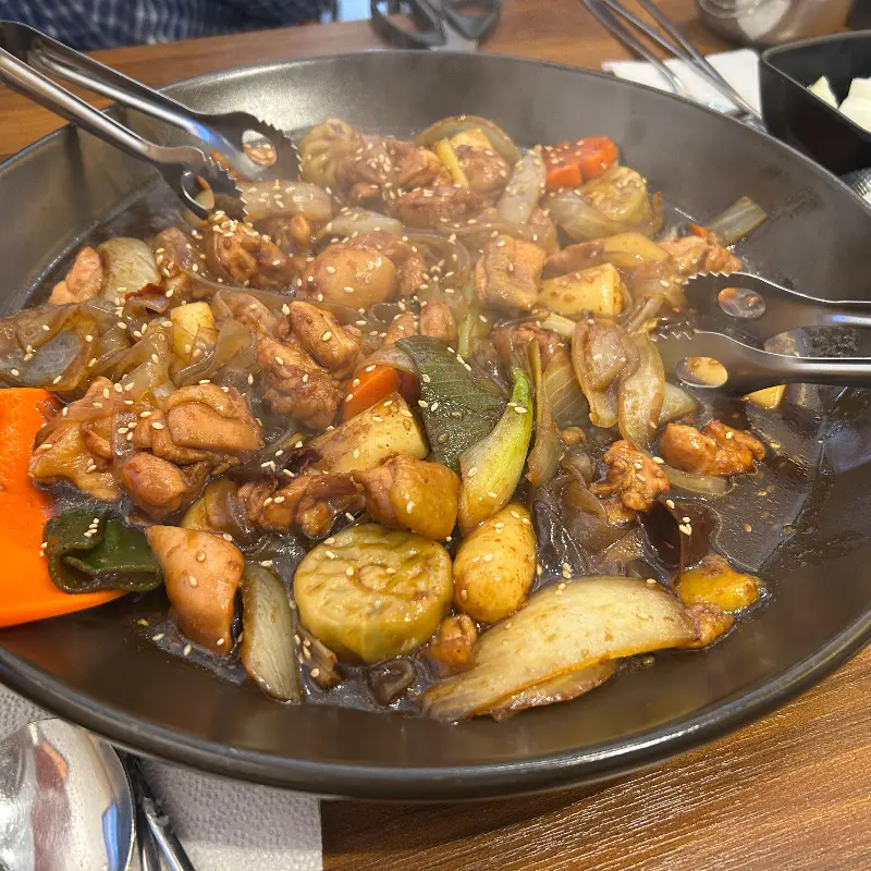 찜닭 전체 모습