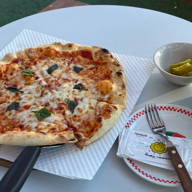 마르게리따 피자