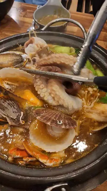 해물탕 끓는 모습