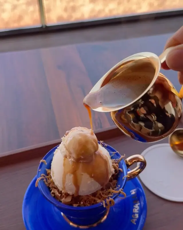 아그라바 아포가토