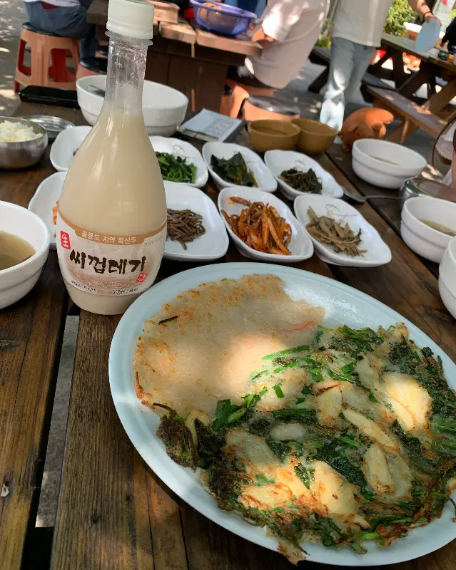 감자전과 씨껍데기 막걸리