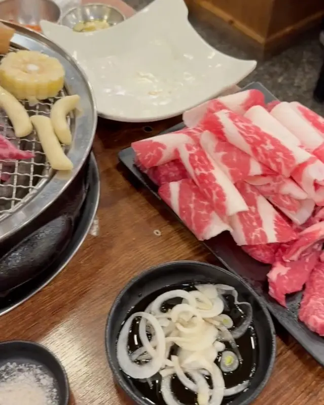 고기 한 상 차림