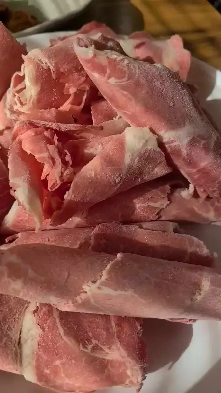 얇게 슬라이스된 부채살