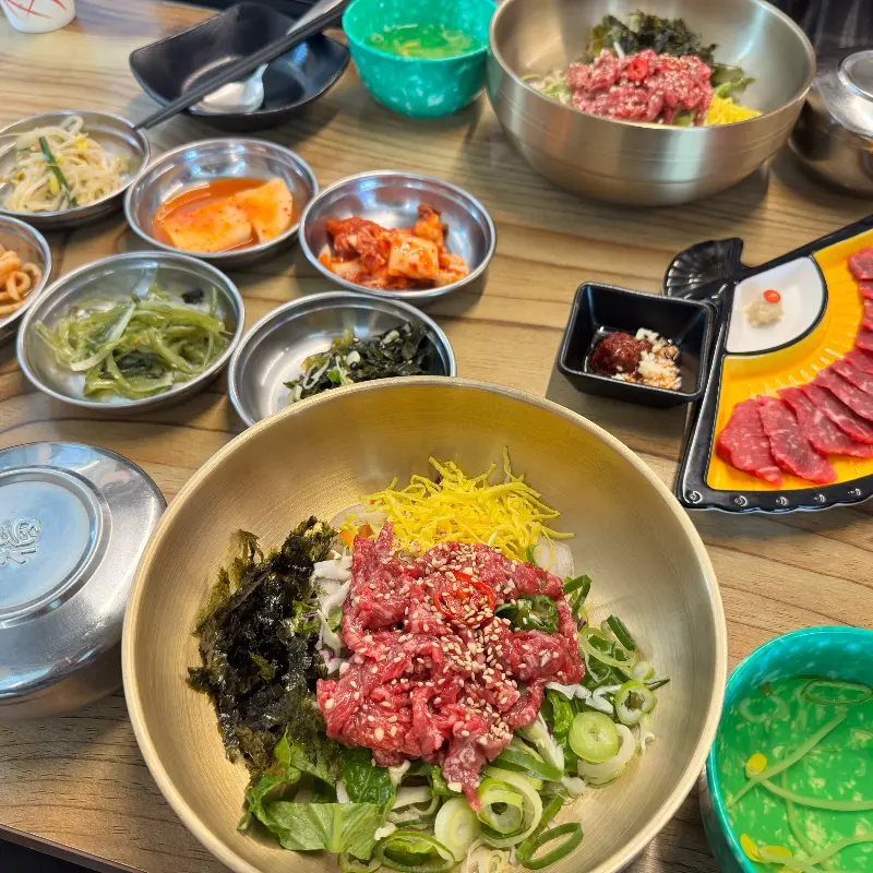 육회비빔밥