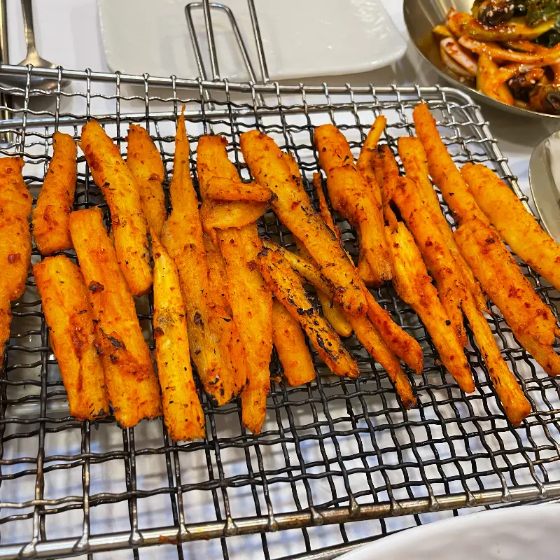 불향 가득한 더덕구이