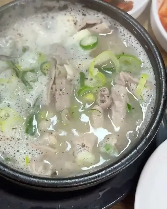 순대국밥 근접샷