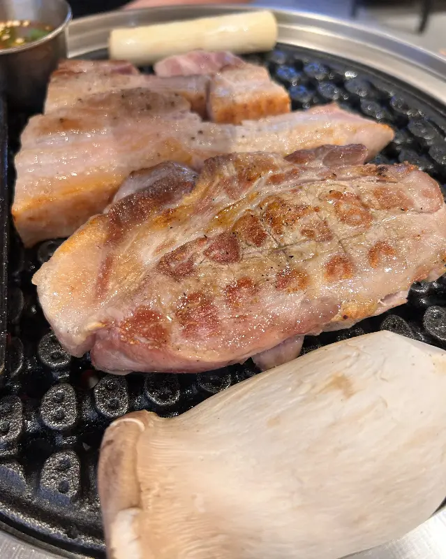 고기와 함께 구워먹는 버섯