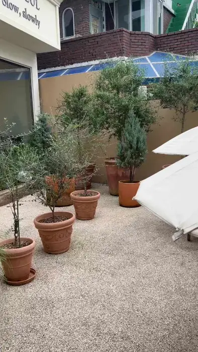 카페 야외 공간 모습