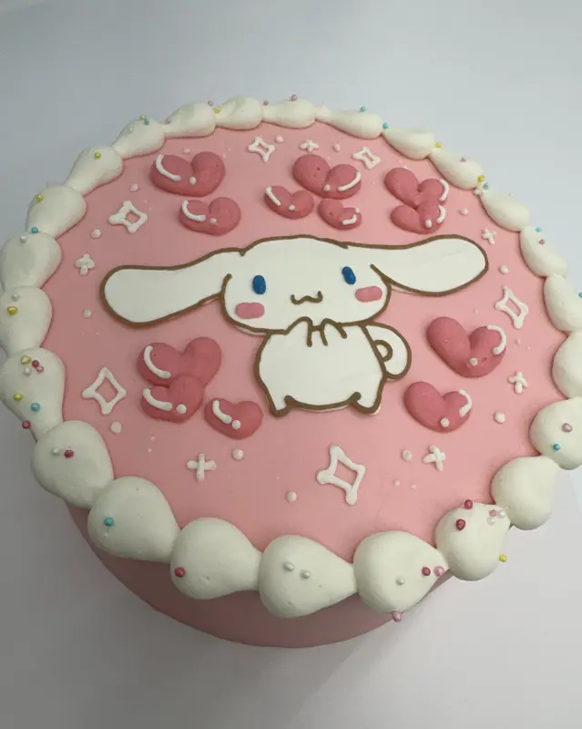 사랑스러운 핑크빛 케이크