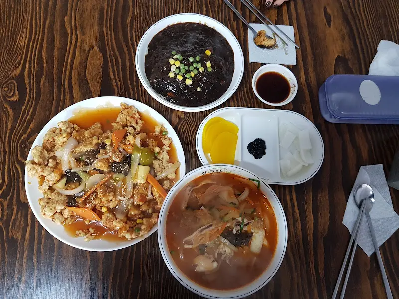 명문각 한 상 차림