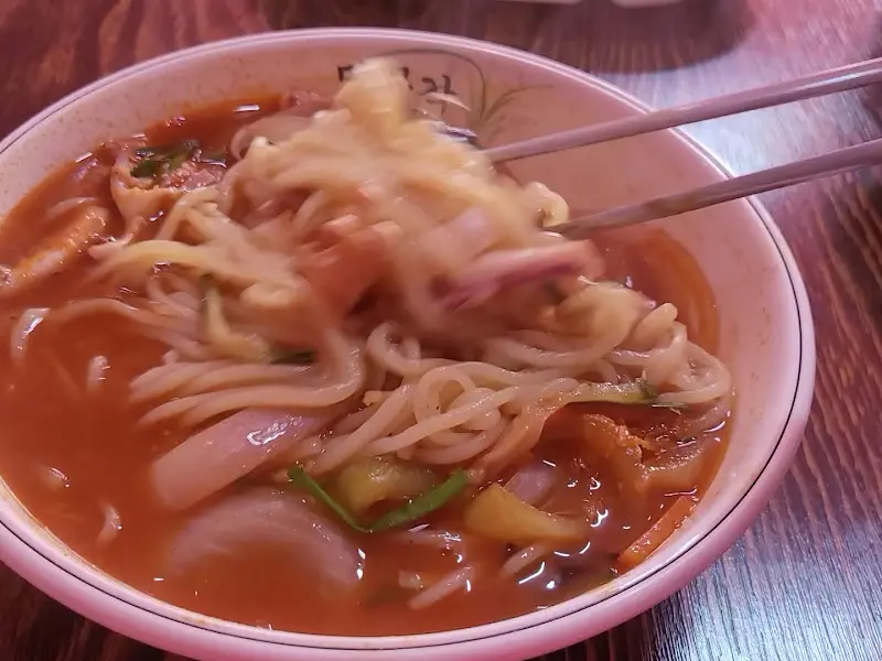 면발이 살아있는 짬뽕