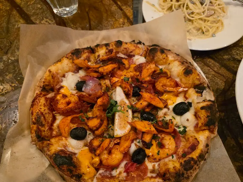 뽈뽀 감베리 피자