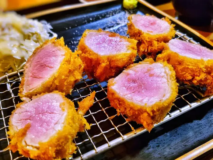 안심카츠 단면