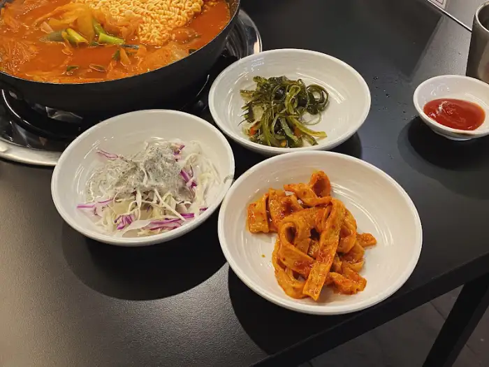다양한 밑반찬