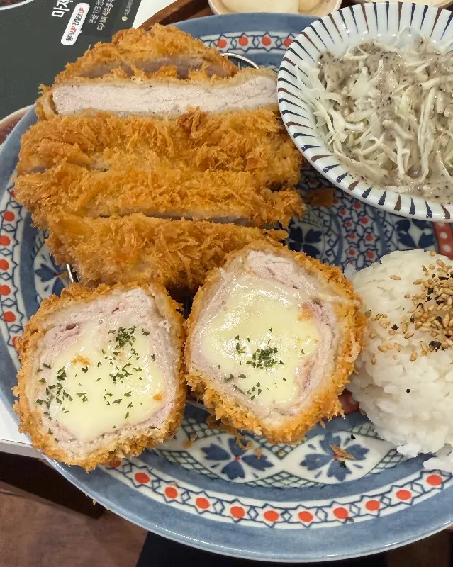 스페셜 돈까스 세트