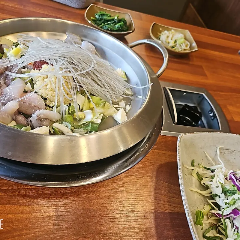 매콤한 낙지순두부전골