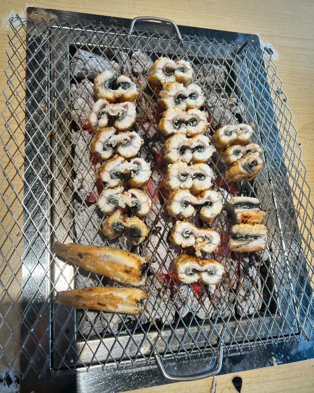 보기만 해도 군침이 싹 도는 장어 비주얼