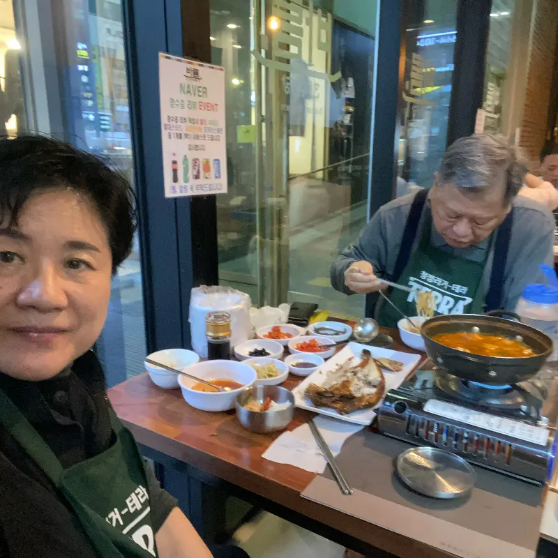 바름 한식당 내부 모습