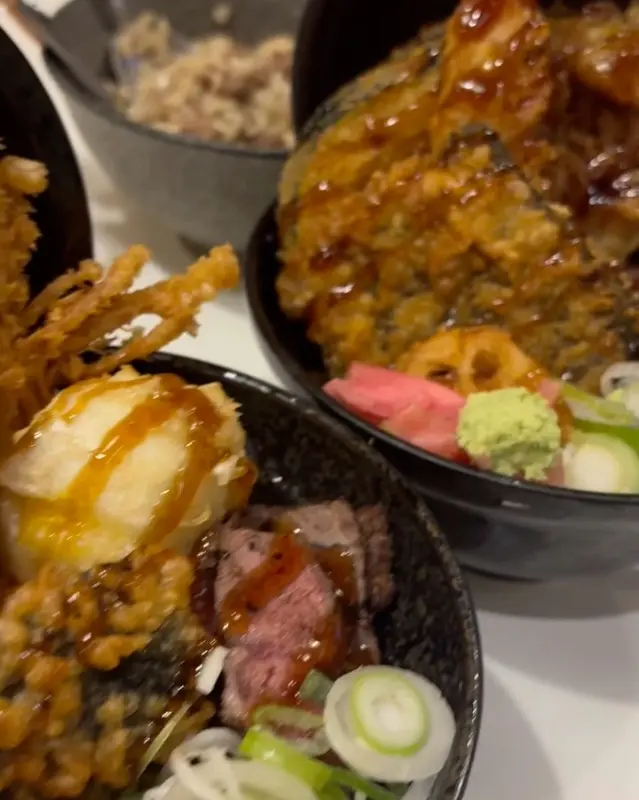 온기정 스테키동 근접 사진