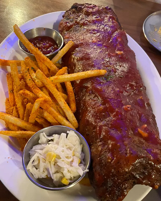 윤기가 흐르는 폭립