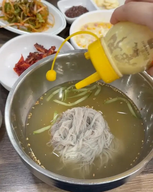 시원한 물냉면