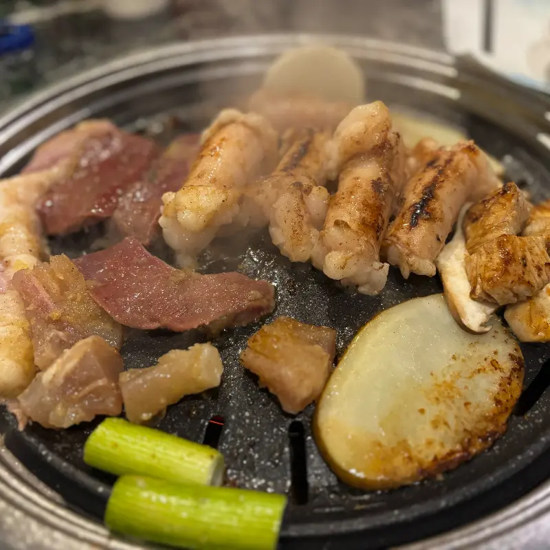 곱창, 대창, 버섯, 양파의 조화