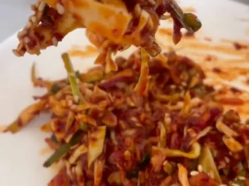 섬진강 바람 따라 하동에서 만난 인생 재첩! 40년 전통의 로컬 한식 맛집