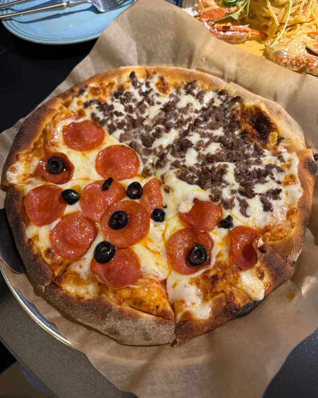 불고기 페페로니 반반피자