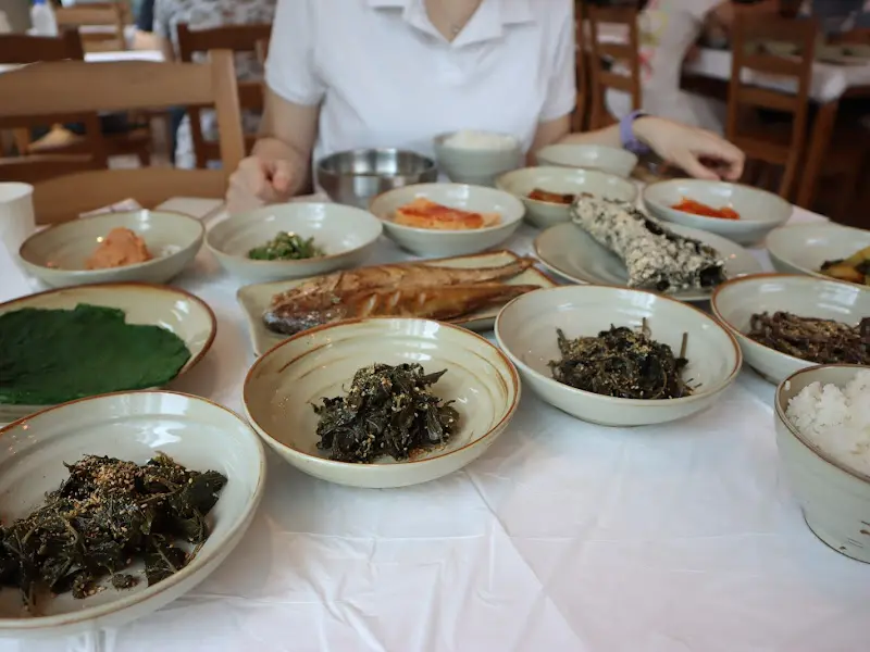 깔끔하게 비운 식기