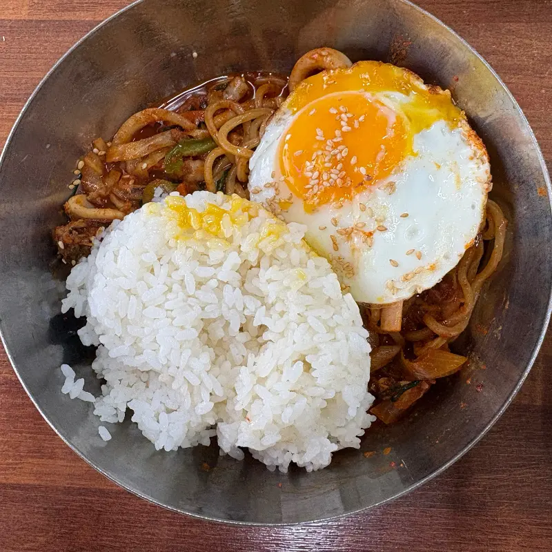 비빔짬뽕과 밥