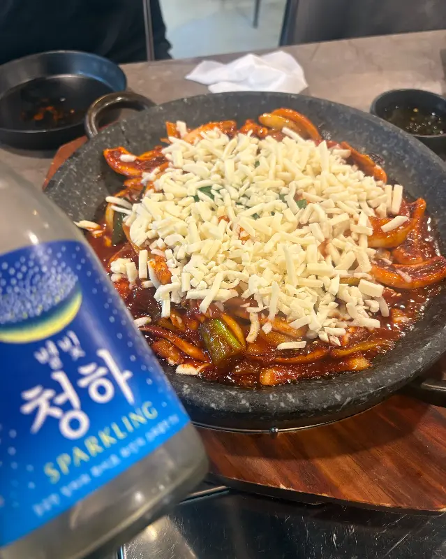 볶음밥 비비는 모습